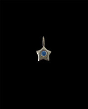 Load image into Gallery viewer, dainty icy star necklace
