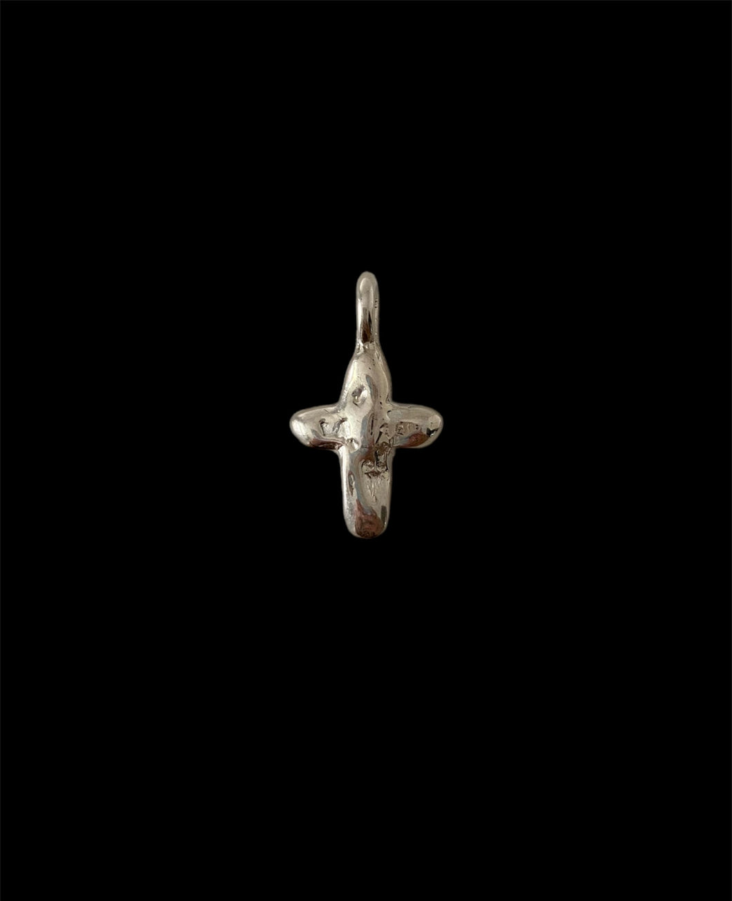 Chunky silver cross 2