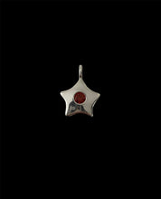 Load image into Gallery viewer, Garnet star necklace
