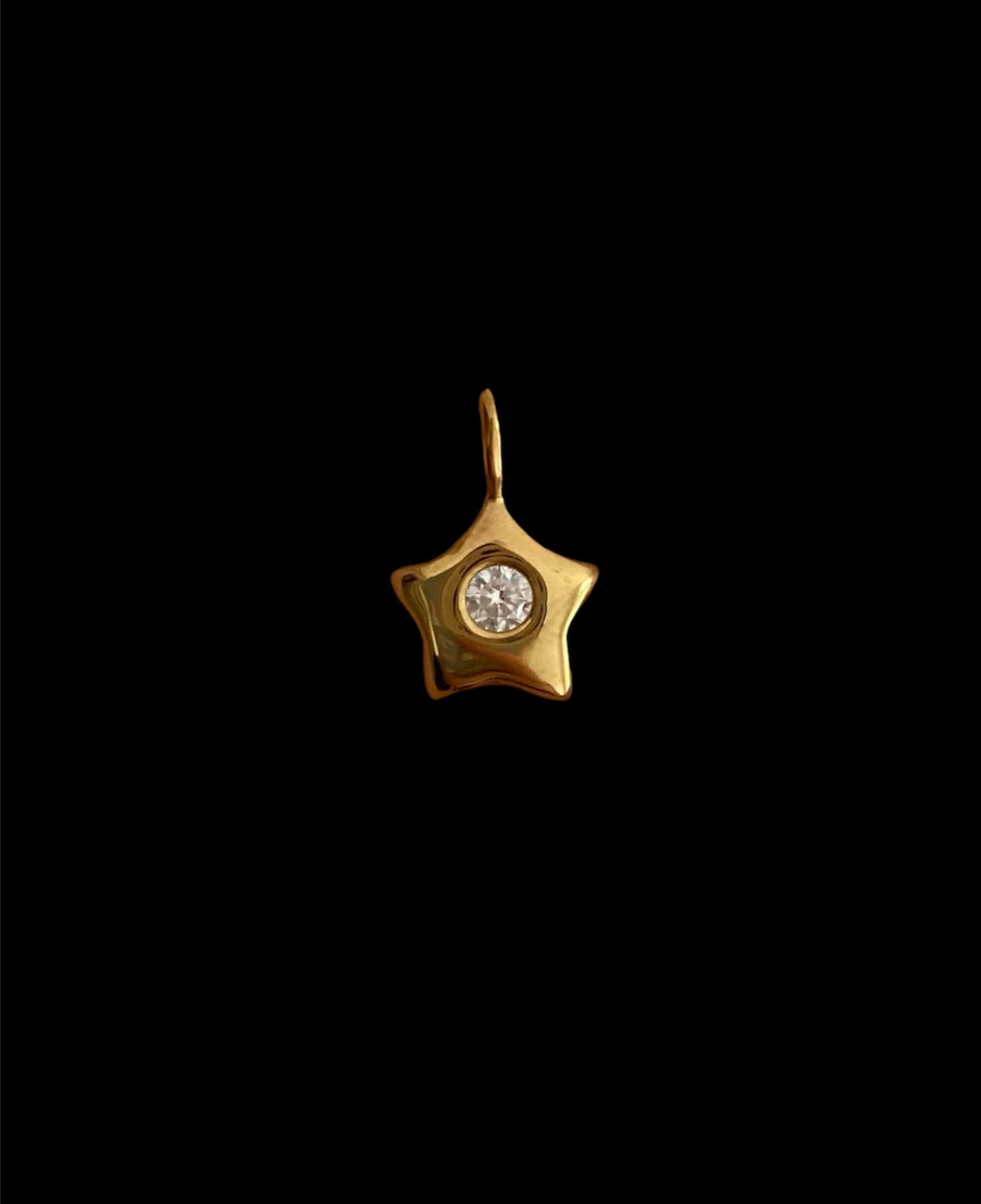 gold-plated dainty star necklace