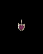 Load image into Gallery viewer, Exclusive barbie devil heart necklace
